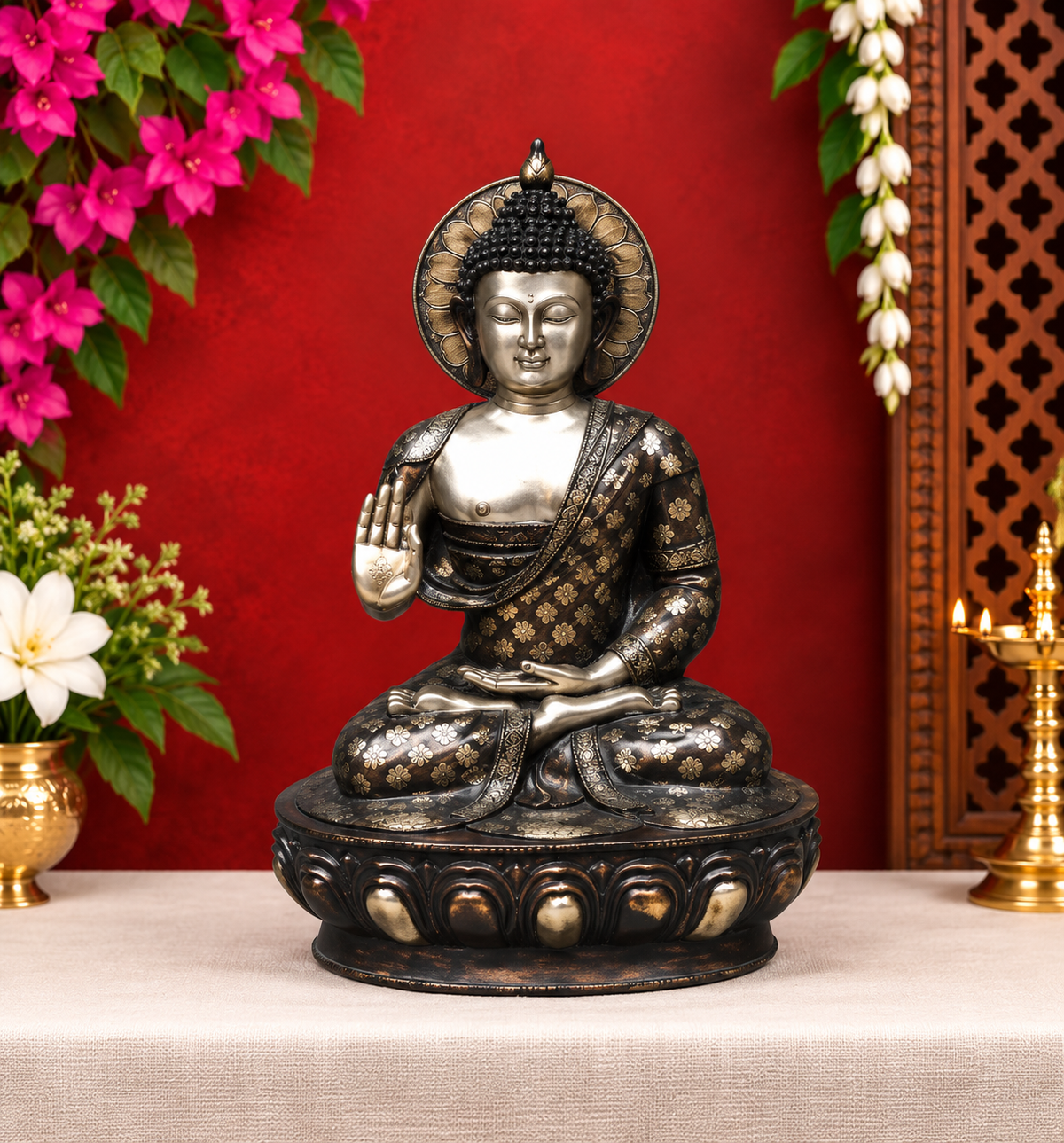 ब्रासॉरा™ नक्काशीदार बड़ी पीतल बुद्ध प्रतिमा – ऊँचाई 44 इंच | वज़न 92.2 किलोग्राम | कॉपर एवं चिकनी फ़िनिश