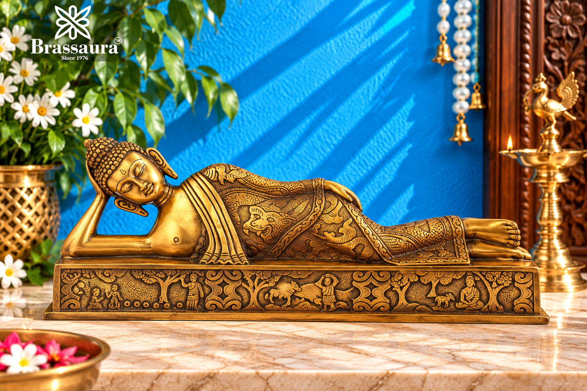 Brassaura® Brass Vintage Relaxing Buddha Idol in Reclining Pose – Pure Superfine Brass Handcrafted Murti, Brass Statue for Home Temple, Pooja Room – 5 Inch, 2.6 Kg