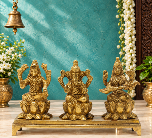 Brassaura® Classic Lakshmi Ganesha Saraswati Idol | Pure Superfine Brass Handcrafted Murti | Brass Statue for Home Temple, Pooja Room | Height 3.25 Inches | Weight 0.6 Kgs