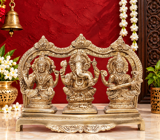 Brassaura® Lakshmi Ganesha Saraswati Idol with Intricate Traditional Detailing | Pure Superfine Brass Handcrafted Murti | Brass Statue for Home Temple, Pooja Room | Height 7 Inches | Weight 3.8 Kgs