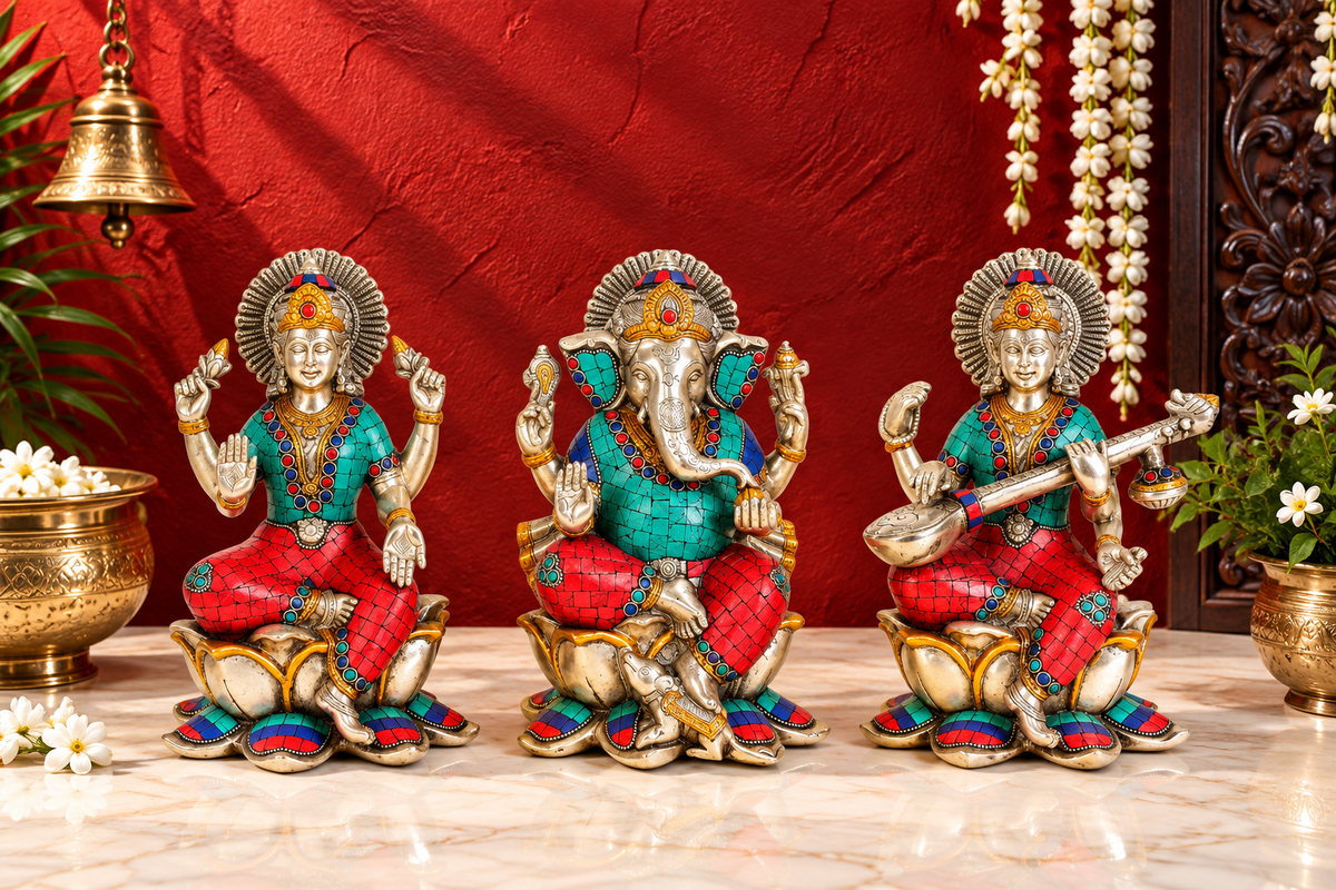 ब्रासौर® लक्ष्मी गणेश सरस्वती का 3 का सेट, पीतल में स्टोन इनले के साथ | प्रत्येक की ऊँचाई 9 इंच और वज़न 11.18 किलोग्राम