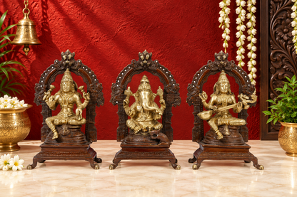 ब्रासौर™ लक्ष्मी गणेश सरस्वती अलंकृत लकड़ी के मेहराब पर | ऊंचाई 8 इंच और वज़न 5.25 किग्रा