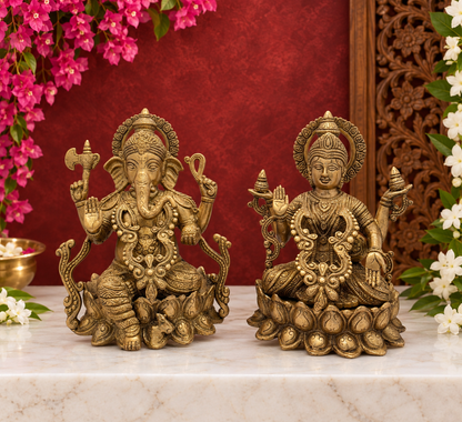 Brassaura® Lakshmi Ganesha Statue with Traditional Brass Detailing | Pure Superfine Brass Handcrafted Murti | Brass Statue for Home Temple, Pooja Room | Height 10.8 Inches | Weight 8.7 Kgs