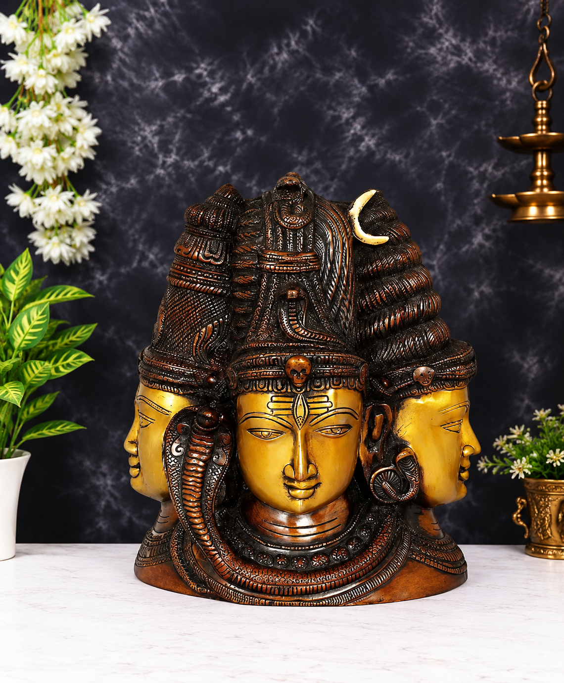 Brassaura™ ब्रास शिव हेड स्कल्पचर | ऊंचाई 11 इंच और वज़न 9.70 कि.ग्रा.