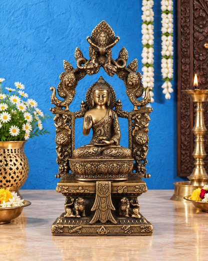 ब्रासुरा™ शुद्ध पीतल की आसन और मेहराब पर बैठी बुद्ध प्रतिमा - ऊंचाई 16 इंच, वज़न 6 किलोग्राम