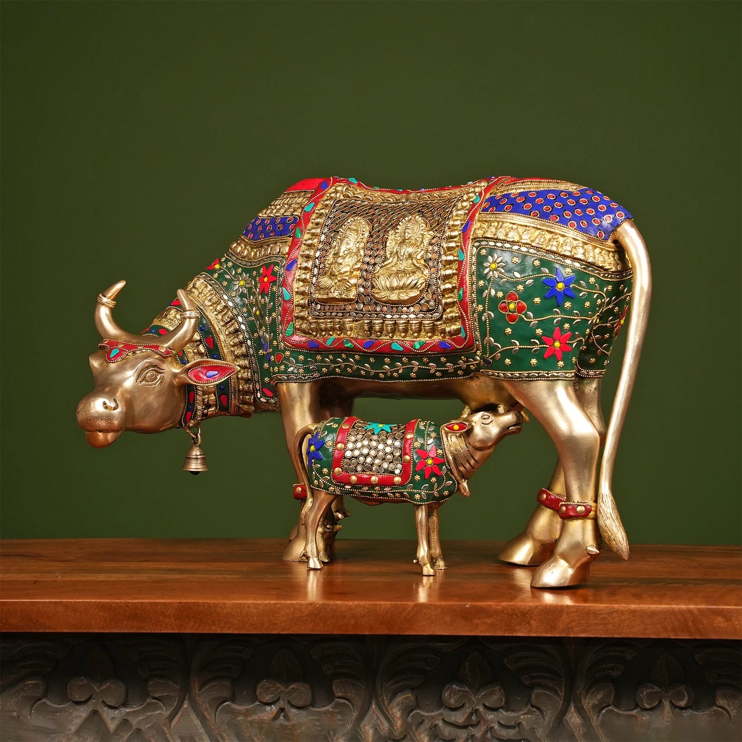 Brassaura® Brass Cow with Calf Statue | Height 15 Inches
