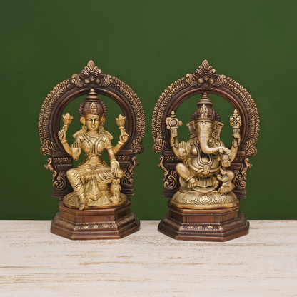 ब्रासोरा® वृंदावन वेणुगोपाल कृष्ण पीतल की प्रतिमा मोर के साथ | एंटीक नीला और सुनहरा रंग | ऊँचाई 20 इंच