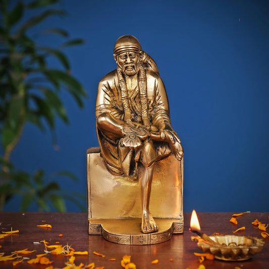 Brassaura® Brass Sai Baba Murti | Height 7.5 Inches