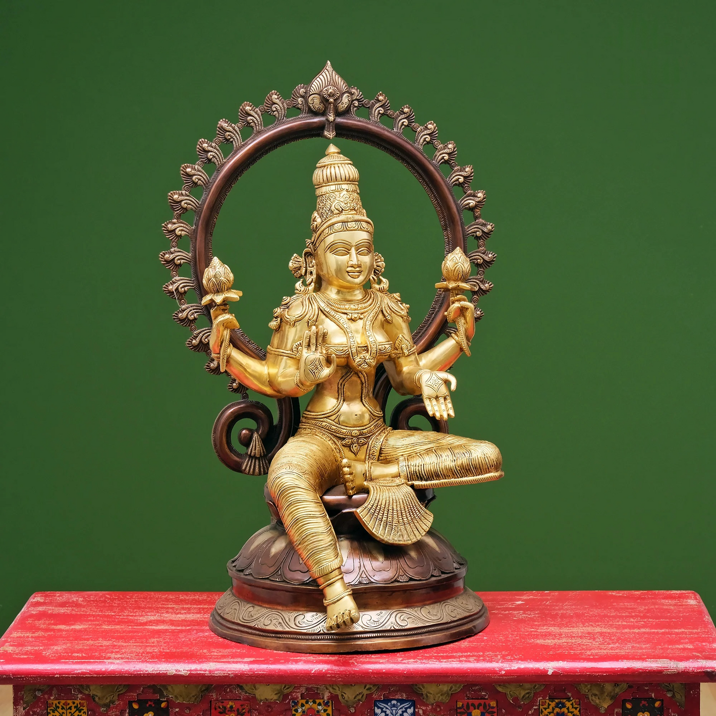 ब्रासोरा® वृंदावन वेणुगोपाल कृष्ण पीतल की प्रतिमा मोर के साथ | एंटीक नीला और सुनहरा रंग | ऊँचाई 20 इंच