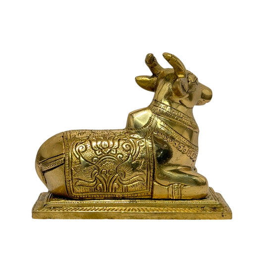 Brassaura® Brass Sitting Cow Statue | Handcrafted Decorative Showpiece | Height 5.5 Inches & Weight 1 Kg