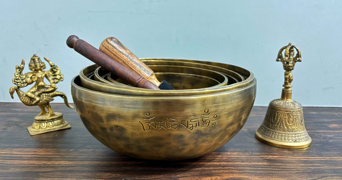 Brassaura® 7 Chakra Singing Bowls Full Moon Edition with Tiger Brown Finish | Handcrafted Bell Metal Sound Healing Bowls | C3 to B3 | Sizes 6–10 Inches