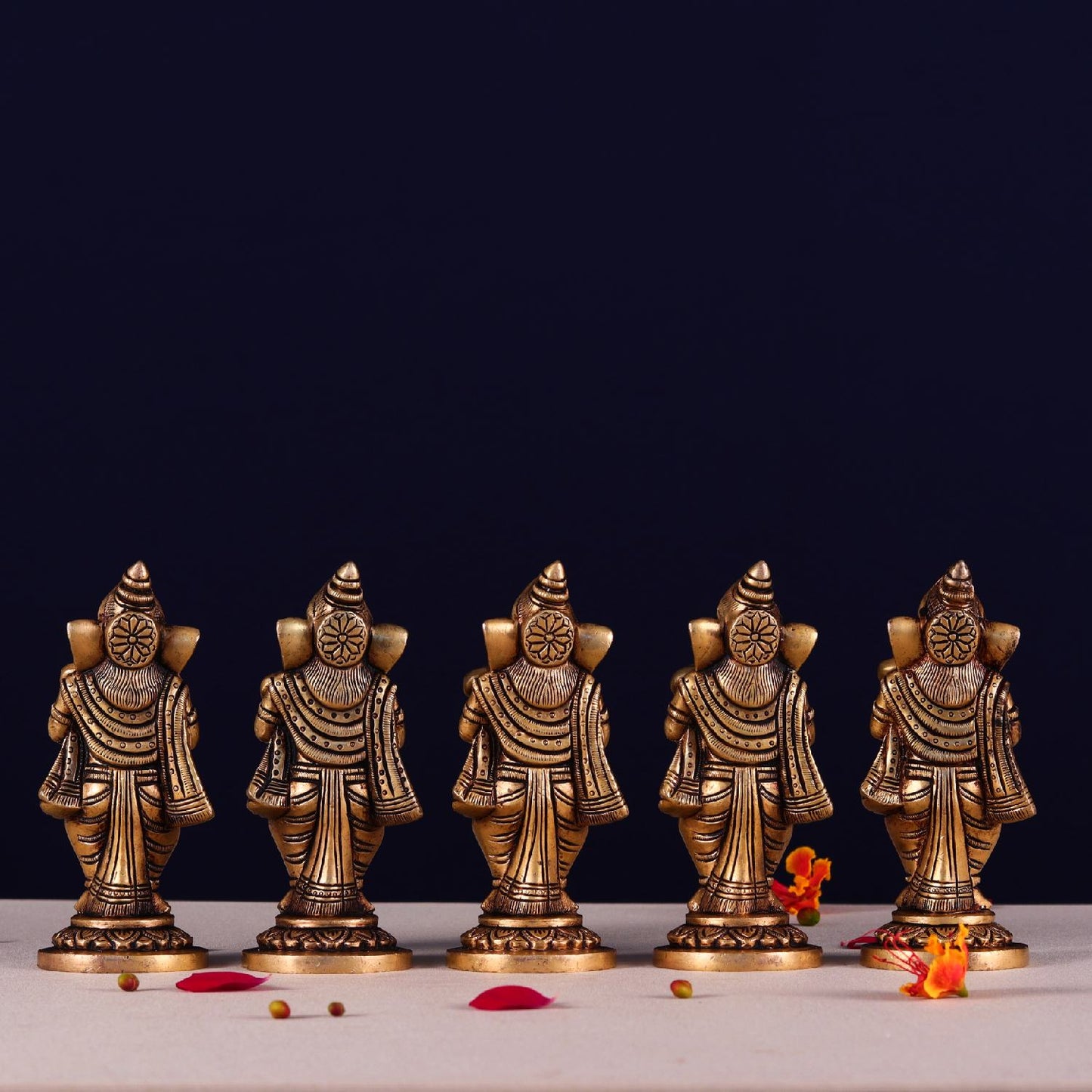 ब्रासौरा® गणेश म्यूज़िकल ब्रास आइडल सेट | शुद्ध पीतल | ऊंचाई 5.1 इंच और वज़न 3.3 किलोग्राम