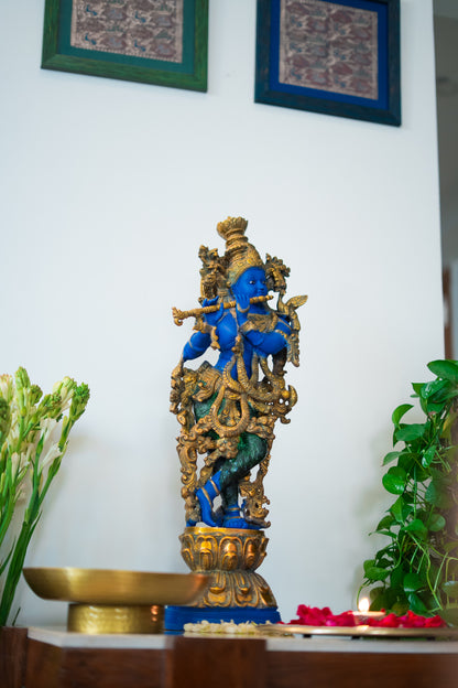 Brassaura™ Pure Brass Lord Krishna Playing Flute Idol – 29 Inch Height, 16 kg Weight | Handcrafted Statue with Natural Stones & Glossy Finish