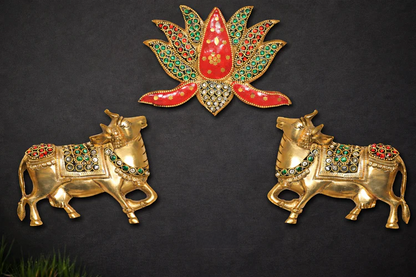 Brassaura® Brass Kamdhenu Cow & Lotus Flower Wall Decor Set | Pack of 3