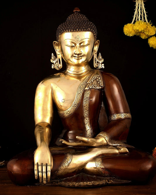 Brass Bhumisprasa Buddha Statue Weight 19.25 kg & Height 14 Inch