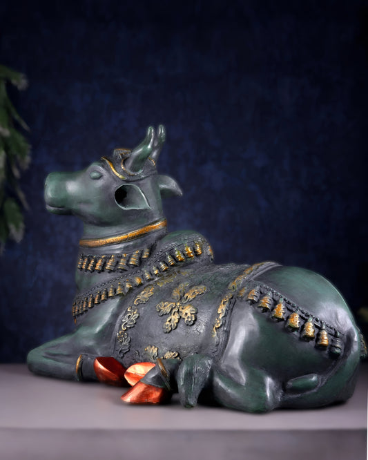 Brassaura® Brass Antique Large Nandi Sculpture with Pichwai Finish – Height 21.5 Inches & Weight 30 Kgs | Rustic Green Patina Idol