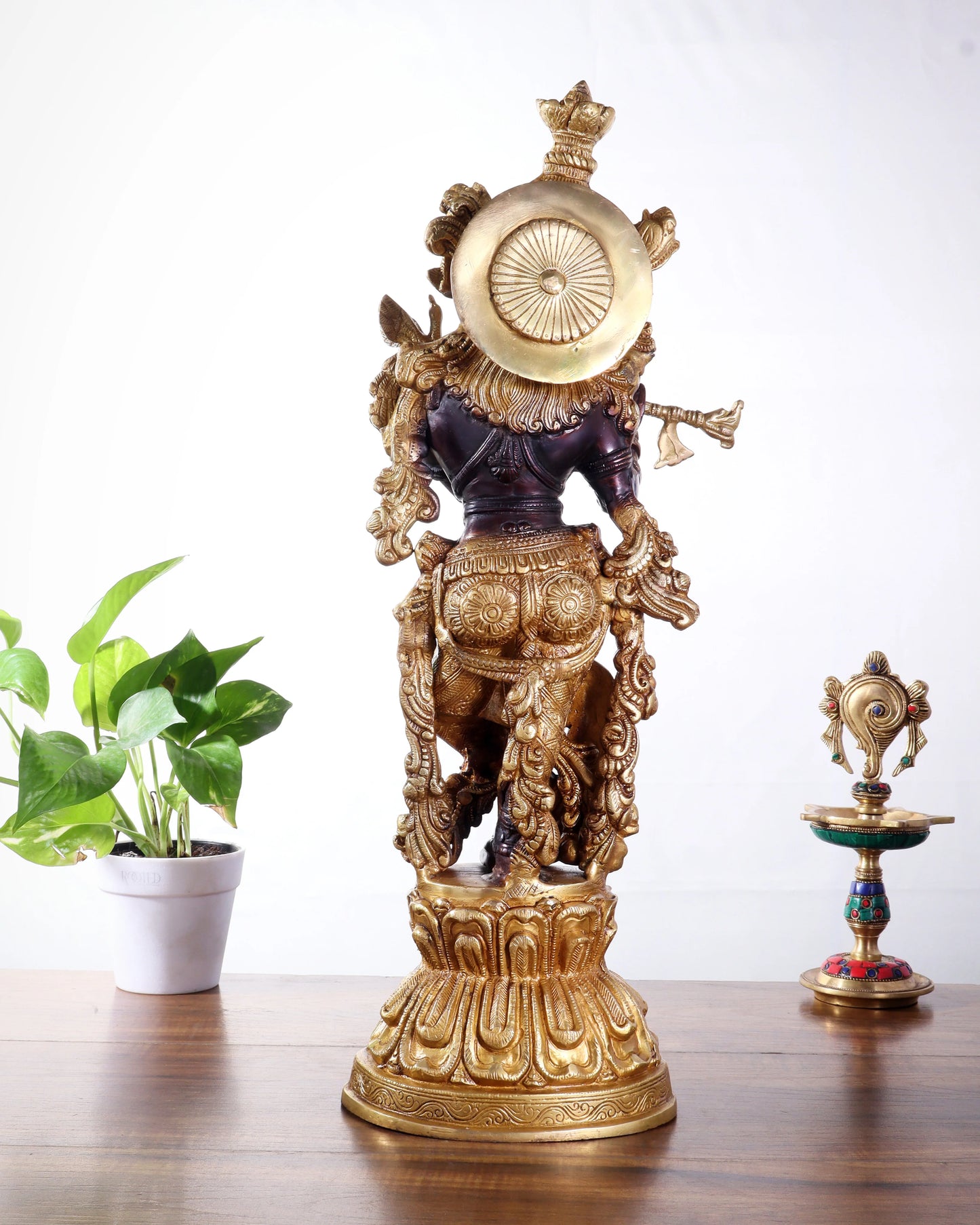 Brassaura® Brass Lord Krishna Statue | Pure Brass Krishna Murti with Black & Golden Finish | Handcrafted Standing Krishna Idol for Home Temple, Living Room, Office & Spiritual Décor | 21 Inches | 10 Kg