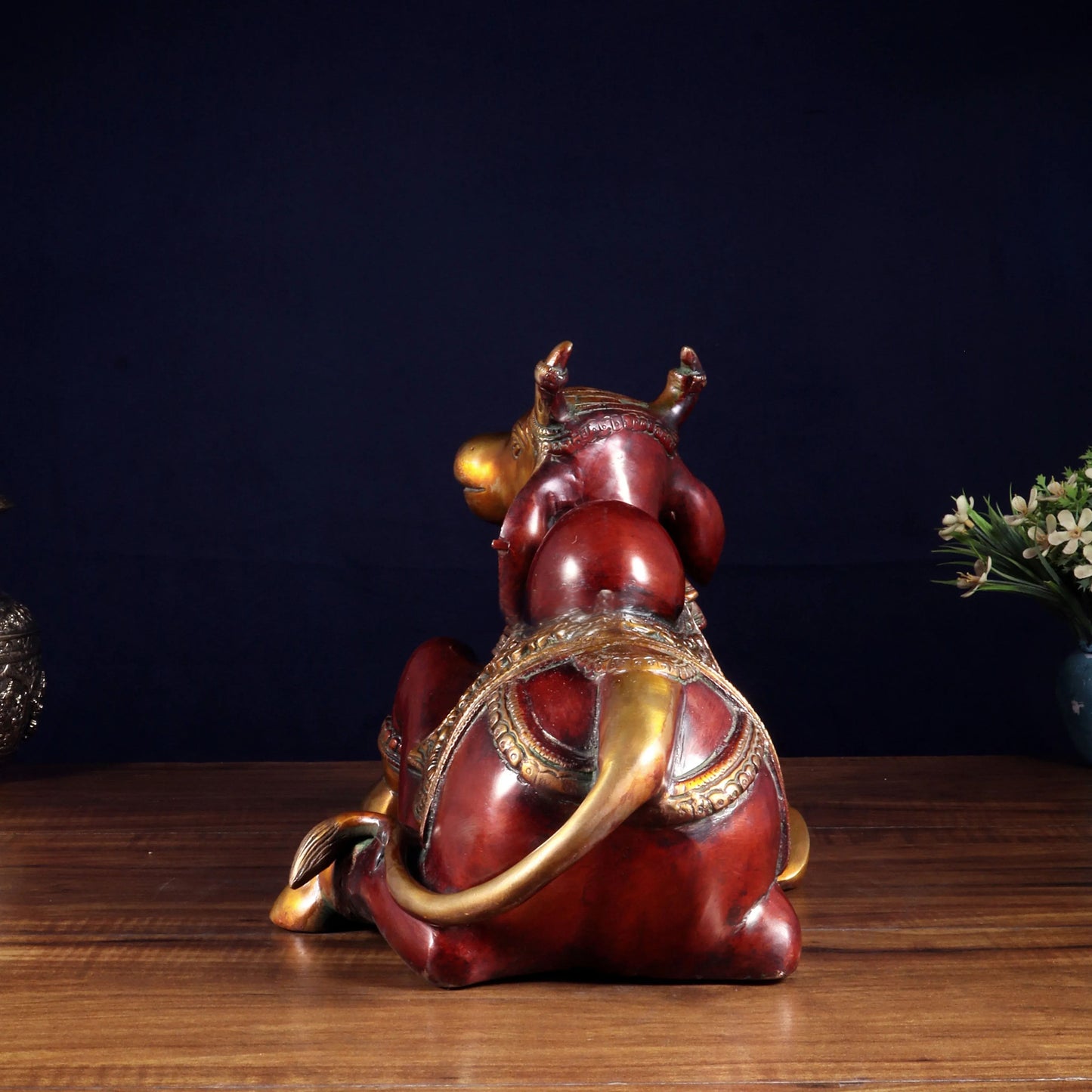 Brassaura™ Brass Nandi Statue with Hoysala Red Tone | Handcrafted Sacred Décor | Weight 9 Kgs | Width 15 Inches