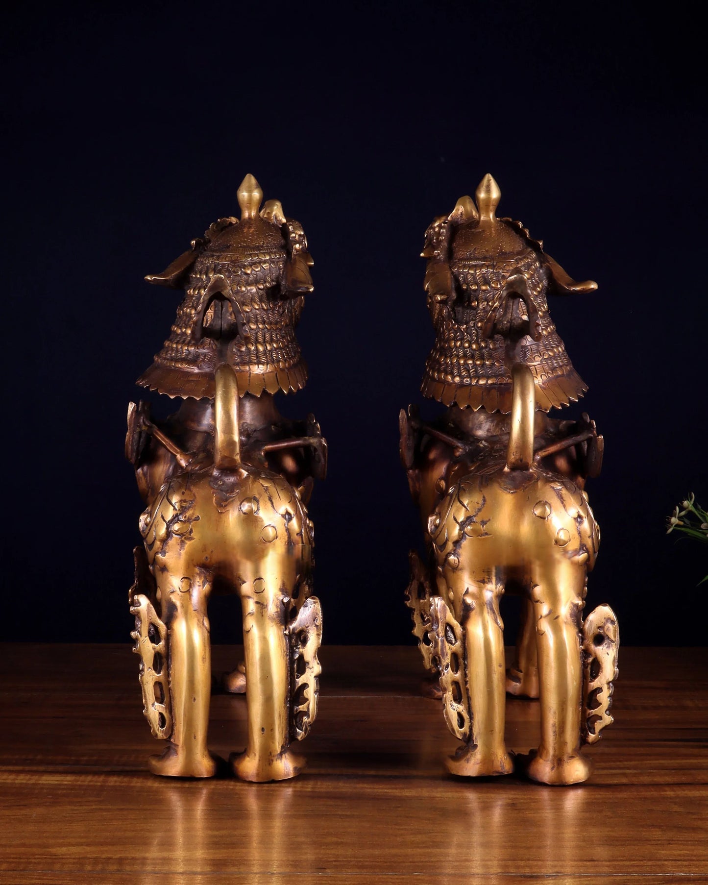 Brassaura™ Pair of Tibetan Snow Lion Statues in Vintage Brass | Handcrafted Himalayan Décor | Total Weight 40 Kgs | Height 14.5 Inches