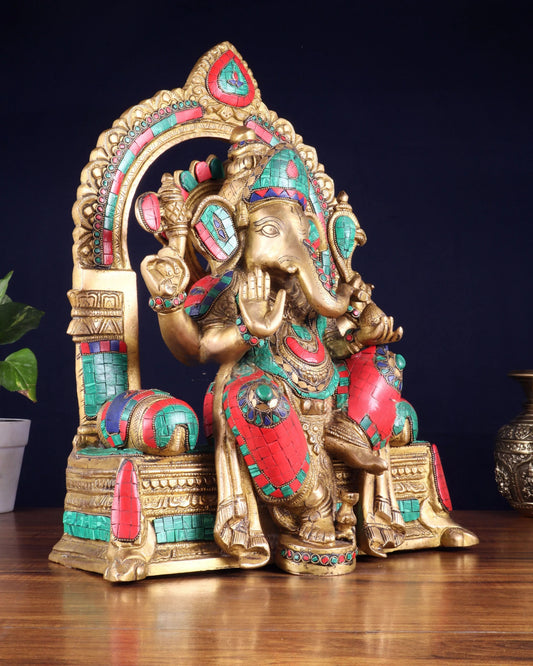 ब्रासौर® शुद्ध पीतल भगवान गणेश सिंहासन पर मीनाकारी स्टोनवर्क के साथ विराजमान | ऊँचाई 17 इंच