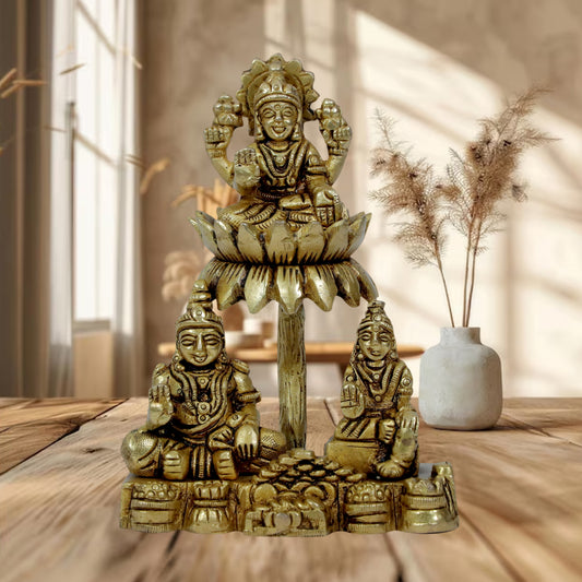 Brass Property Money Kuber Kunji for Gifts Item Weight 810 Gram Height 13 cm