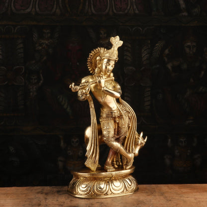 पीतल रत्न जड़ित कामधेनु गाय और कृष्ण, वज़न 3.2 किलोग्राम और ऊंचाई 10 इंच