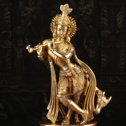 पीतल रत्न जड़ित कामधेनु गाय और कृष्ण, वज़न 3.2 किलोग्राम और ऊंचाई 10 इंच