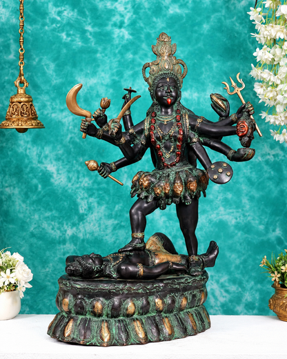 ब्रासोरा® वृंदावन वेणुगोपाल कृष्ण पीतल की प्रतिमा मोर के साथ | एंटीक नीला और सुनहरा रंग | ऊँचाई 20 इंच