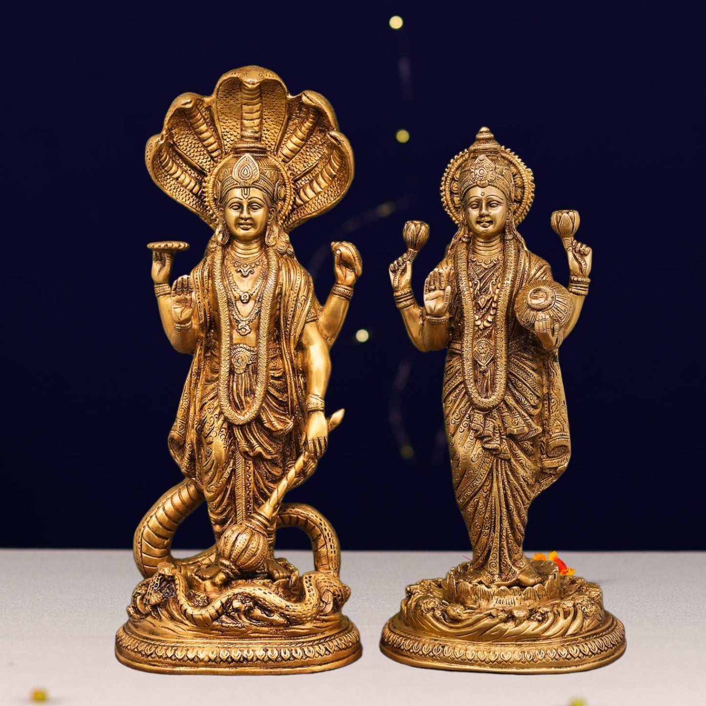 BRASS LAXMI NARAYAN MURTI HEIGHT 17 INCH