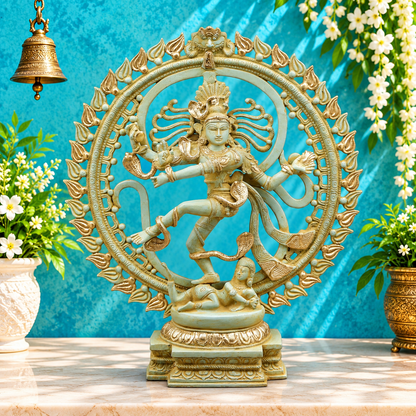 ब्रासोरा® वृंदावन वेणुगोपाल कृष्ण पीतल की प्रतिमा मोर के साथ | एंटीक नीला और सुनहरा रंग | ऊँचाई 20 इंच