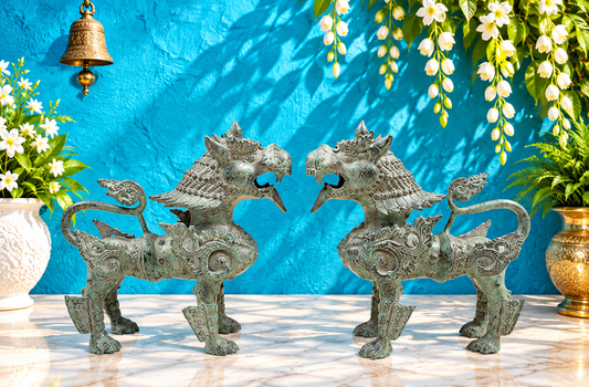Brassaura® तिब्बती हिम सिंह संरक्षक पीतल की मूर्तियों का जोड़ा | शुद्ध पीतल | ऊंचाई 9 इंच और वज़न 6.14 किलोग्राम