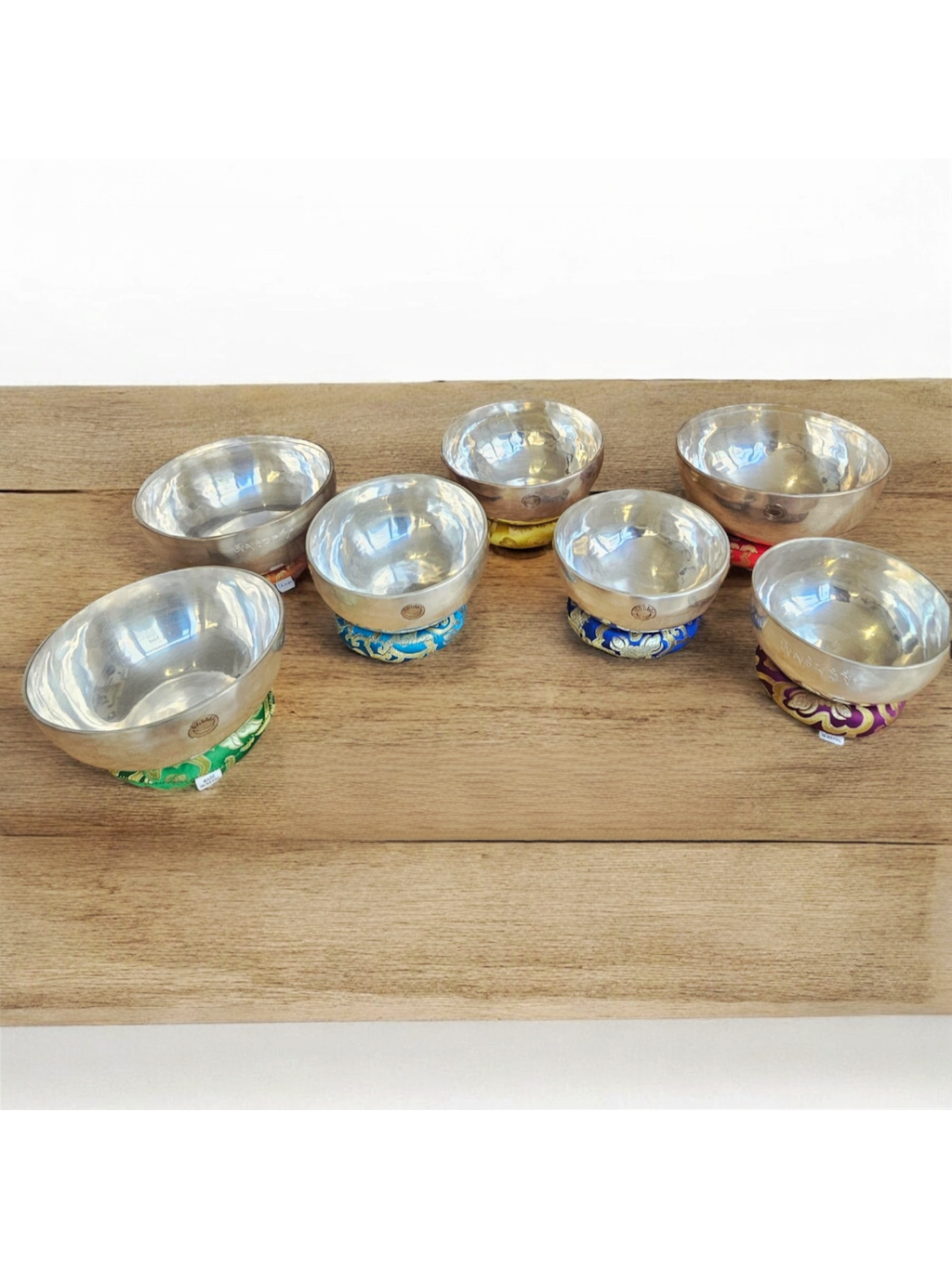 Brassaura® Large Pedestal Singing Bowl with Traditional Handcrafted Finish | Handcrafted Sound Healing Bowl for Meditation, Yoga & Spiritual Practice