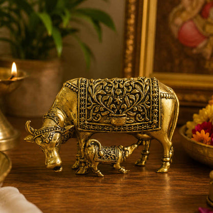 Brassaura® Kamdhenu Cow With Calf Standing Idol with Antique Finish | Pure Superfine Brass Handcrafted Murti | Brass Statue for Home Temple, Pooja Room | Height 1.5 Inches | Weight 0.030 gm