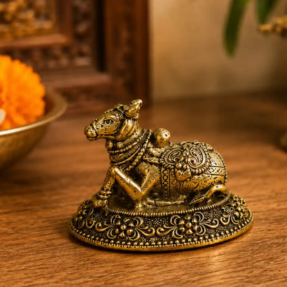 Brassaura® Nandi Sitting Idol with Antique Finish | Pure Superfine Brass Handcrafted Murti | Brass Statue for Home Temple, Pooja Room | Height 0.8 Inches | Weight 0.020 gm