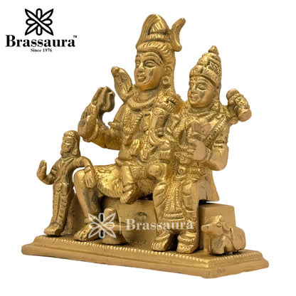 Brass Shiv Parivar Idol for Home and Decor Weight .9 Kg Height 10 cm