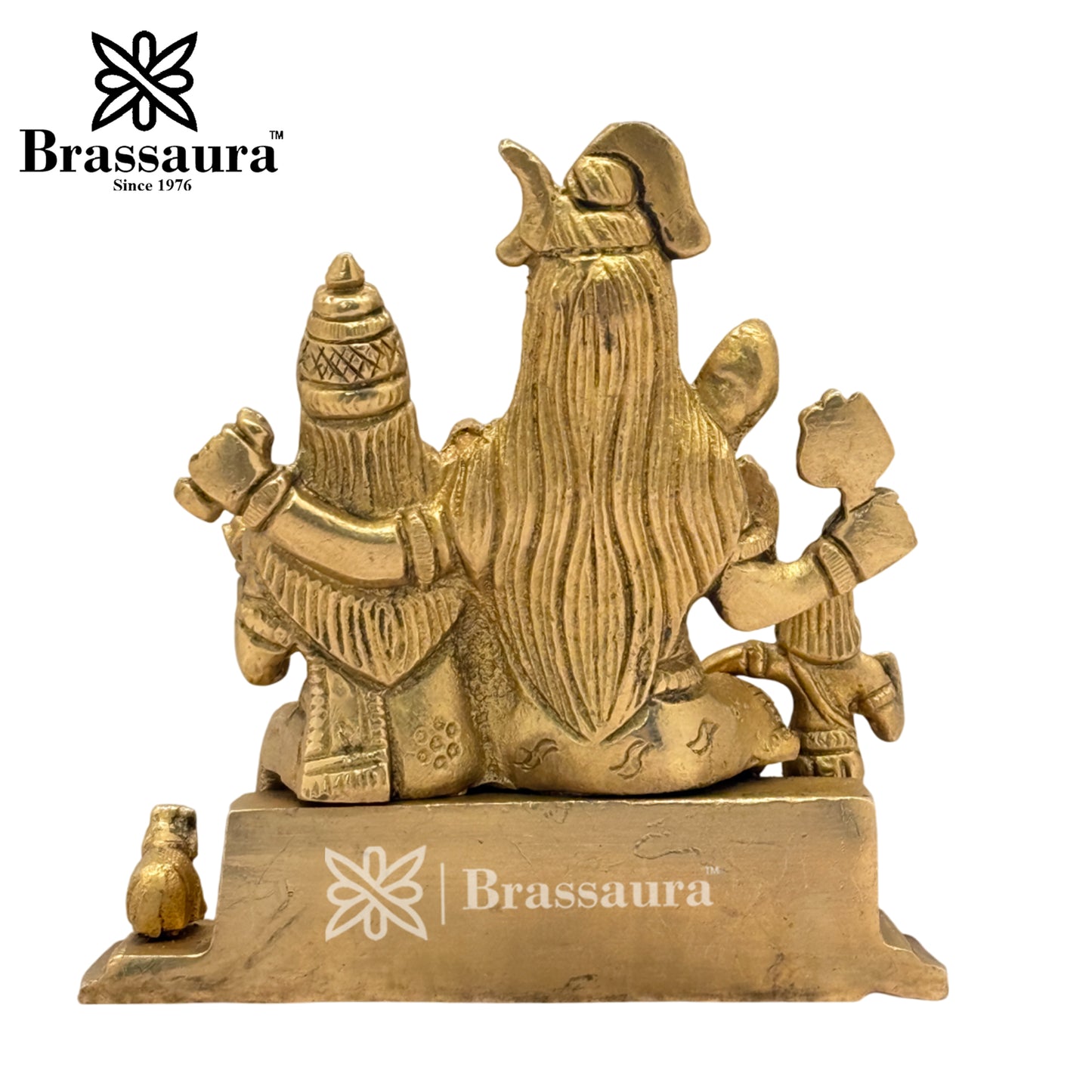 Brass Shiv Parivar Idol for Home and Decor Weight .9 Kg Height 10 cm