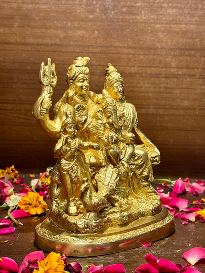 Brass Shiva Murti for Home and Decor Show Piece for Living Room Handmade Height 18 cm Weight 1.4 Kg