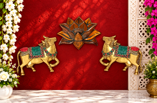 Brassaura® Brass Kamdhenu Cow with Lotus Flower Wall Hanging with Traditional Handcrafted Multi-Tone Finish | Pure Superfine Brass Handcrafted Murti | Brass Statue for Home Temple, Pooja Room | Height 5 Inches | Weight 0.8 Kgs