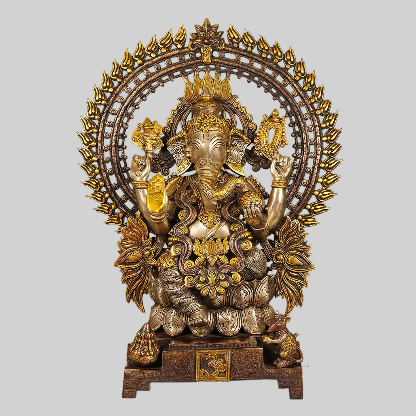Brassaura® Lord Ganesha Brass Statue with Sacred Aureole | Two-Tone Finish | Height 29 Inches & Weight 40 Kgs
