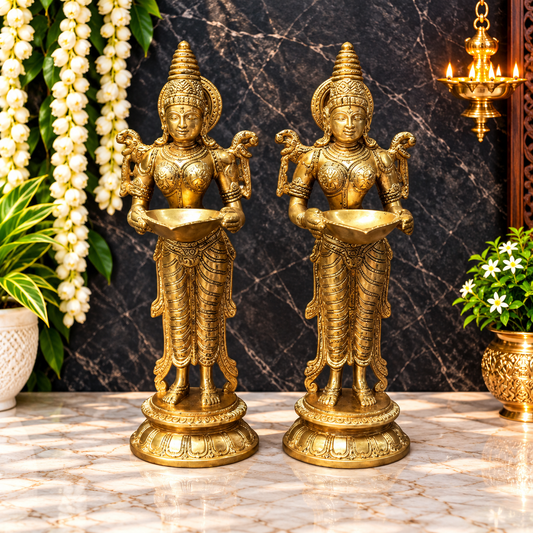Brassaura® Brass Deep Lakshmi Oil Lamp Diya | Pure Superfine Brass Handcrafted Murti | Brass Statue for Home Temple, Pooja Room | Height 11.5 Inches | Weight 5.5 Kgs