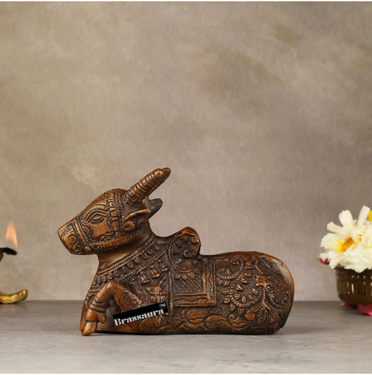 Brassaura™ Brass Nandi Idol – Height 4 Inches & Weight 1.2 Kgs | Handcrafted Spiritual Sculpture