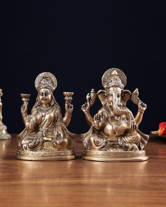 Brassaura® Brass Lakshmi Ganesha Idol Set with Fine Traditional Detailing | Pure Superfine Brass Handcrafted Murti | Brass Statue for Home Temple, Pooja Room | Height 6 Inches | Weight 2.6 Kgs
