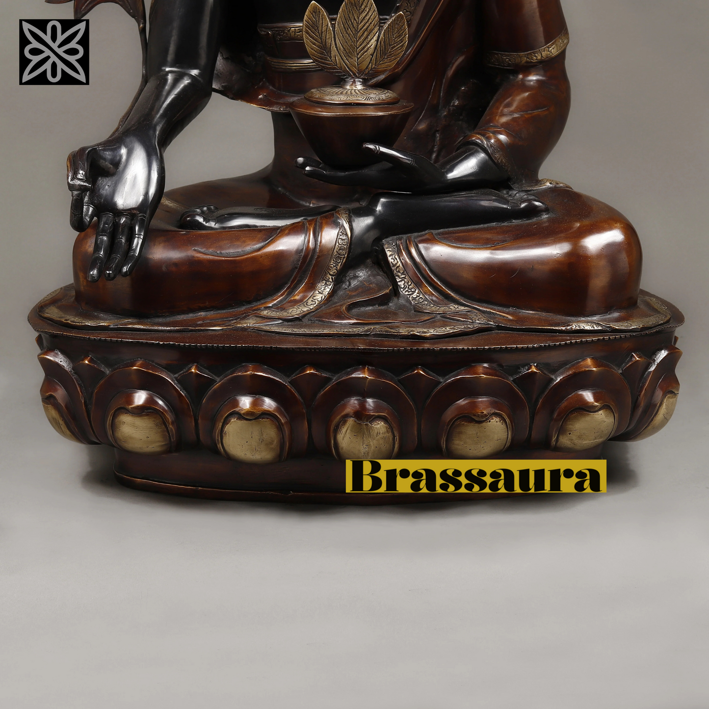 Brassaura™ Brass Buddha Statue in Medicine Posture – Height 34 Inches | Weight 44.6 Kgs | Deep Black & Copper Finish