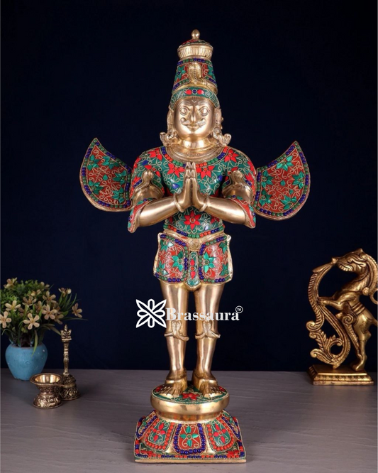 Brassaura™ हस्तनिर्मित पीतल गरुड़ मूर्ति मीनाकारी कलाकृति के साथ - ऊंचाई 22 इंच, वज़न 12.5 किलोग्राम