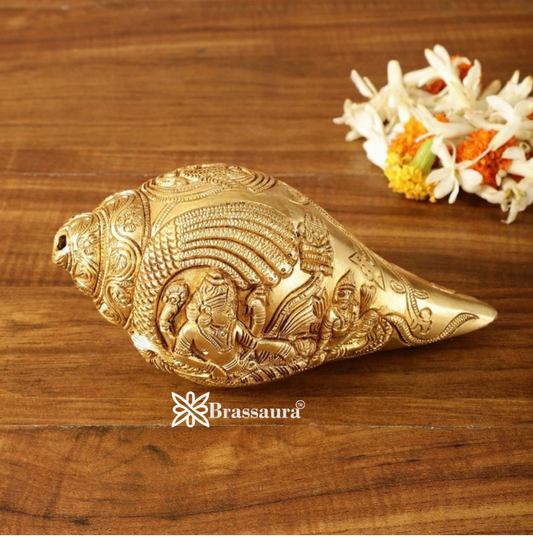 ब्रासौराम™ शुद्ध पीतल की लक्ष्मी-नारायण शेषनाग शंख पर विश्राम करते हुए - ऊंचाई 3.5 इंच और वजन 1.5 किलोग्राम