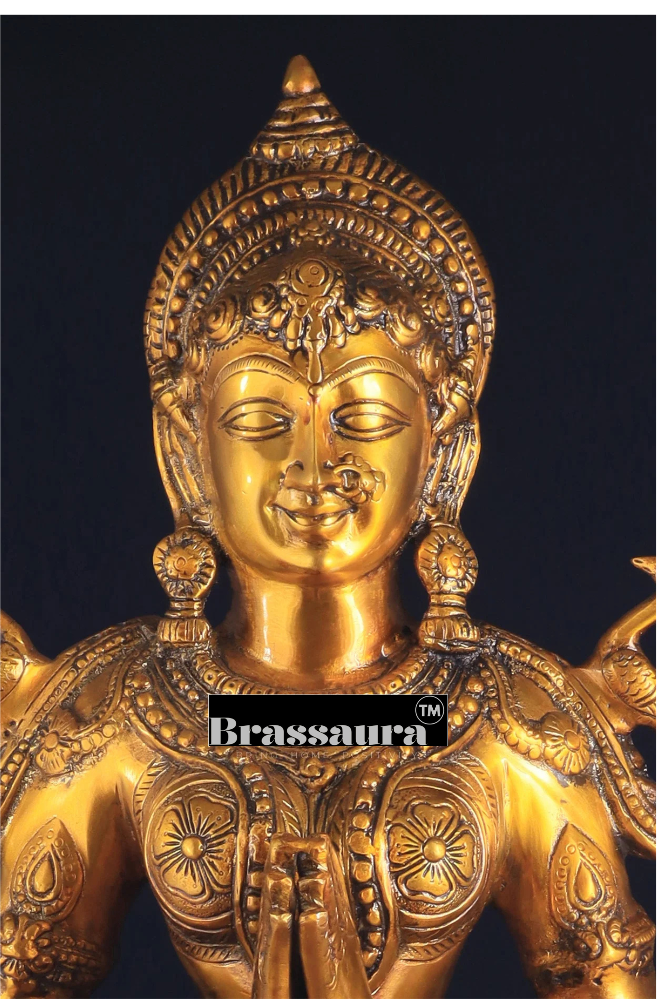 Brassaura™ Brass Welcome Namaste Lady Statue – Height 30.5 Inches & Weight 14.5 Kgs | Elegant Entrance & Home Décor