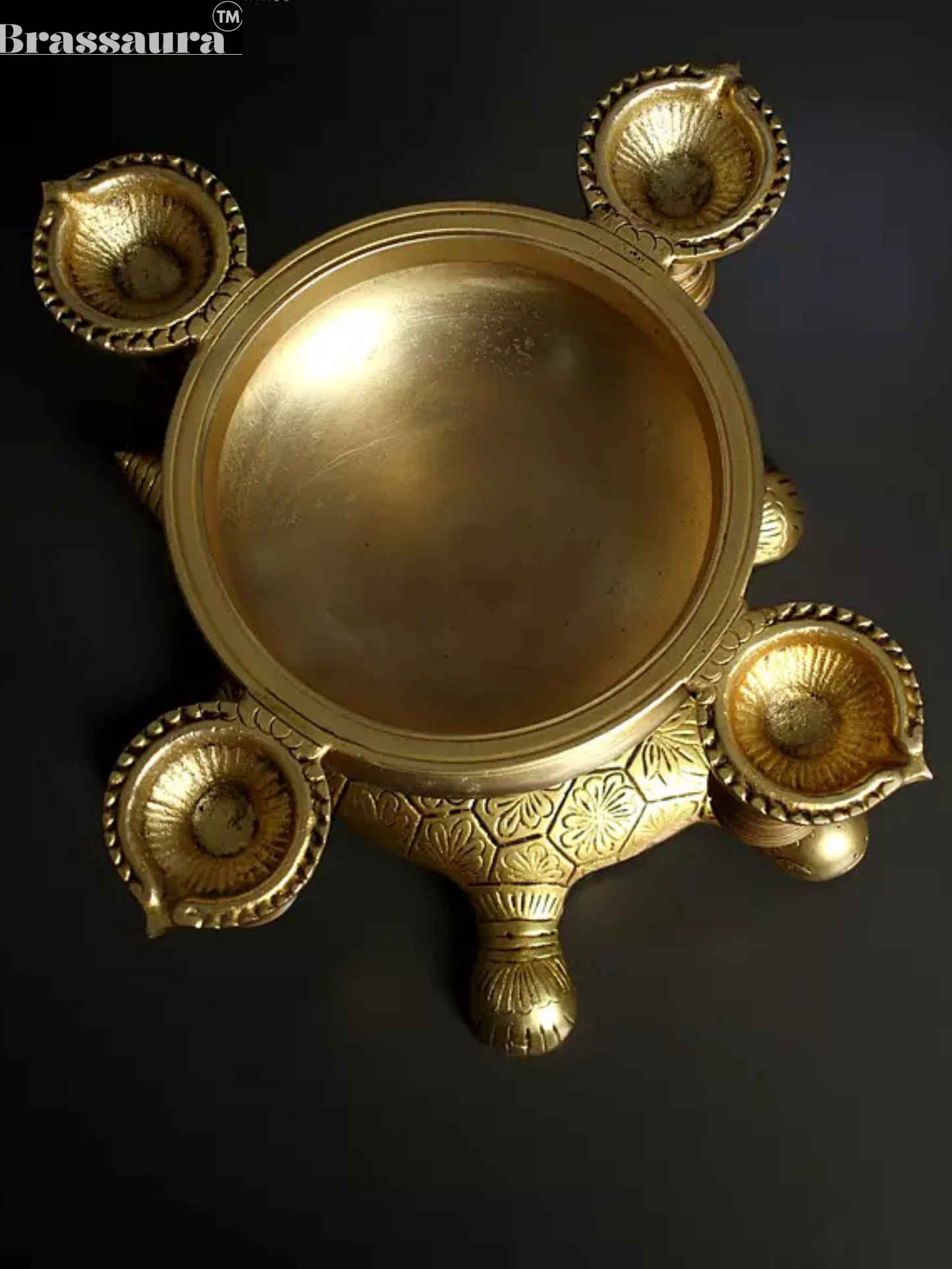 Brassaura™ Handcrafted Brass Urli Bowl – Height 7.5 Inches & Weight 3.65 Kgs | Traditional Home Décor