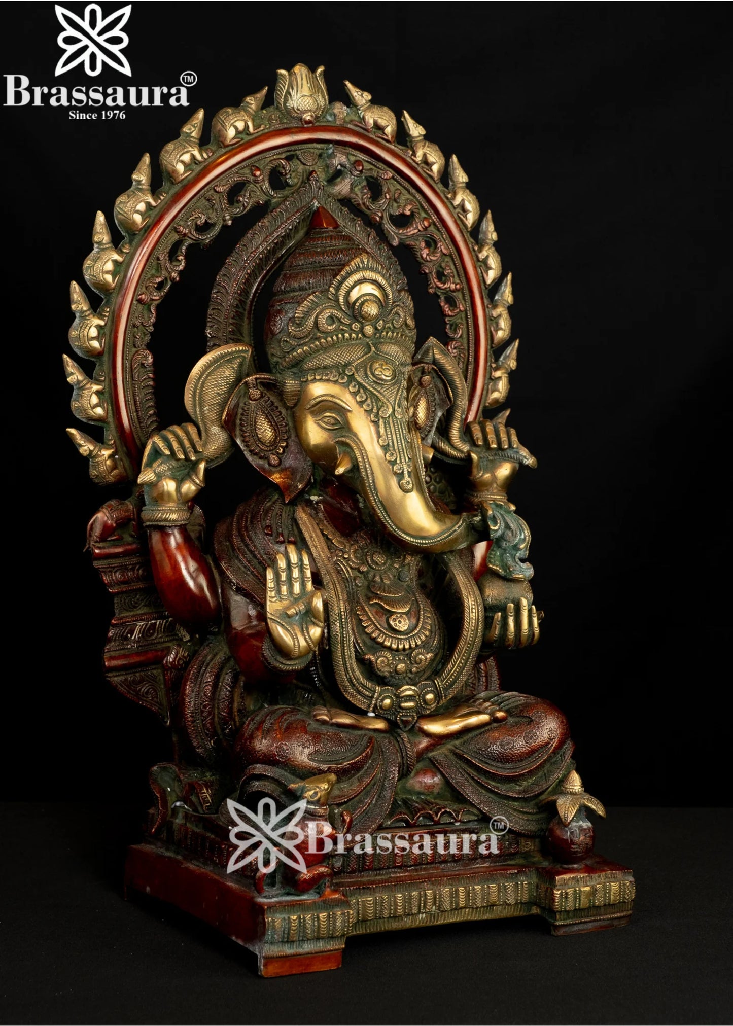 Brass Ring Ganesha Statue Weight 19 Kg And Height 21 Inch