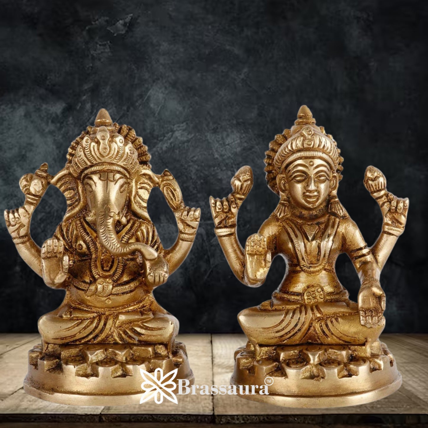 Brassaura™ Elegant Brass Laxmi Ganesha Idol – Height 4 Inches & Weight 1.8 Kgs | Devotional Home Décor