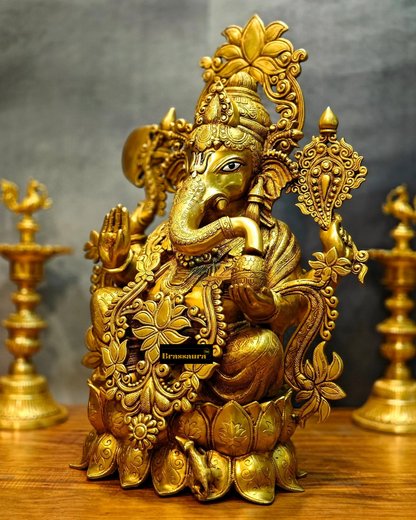 Brassaura™ Superfine Brass Lord Ganesha with Lotus – Height 23.5 Inches, Weight 32 Kgs | Majestic Temple Idol